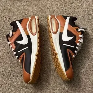 Nike | Shoes | Nwt Mens Nike Air Max Command Ltr Brown 9  display picture 2